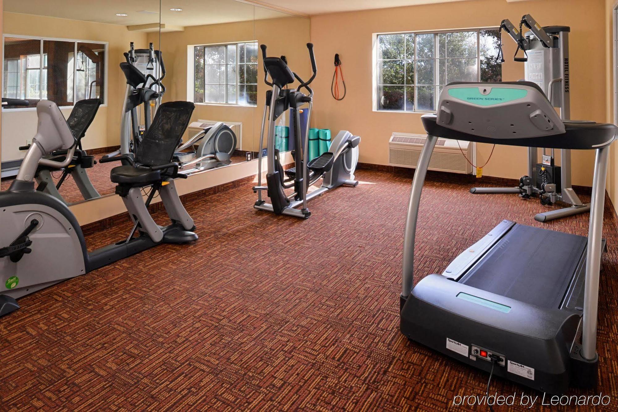 Holiday Inn Express & Suites Watsonville By Ihg Eksteriør billede